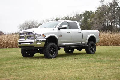 BRIGHT SILVER 2 - 2020 RAM  RAMPAGE - Image 2 of 10