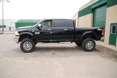 BLACK - 2020 RAM  RAMPAGE - Image 19 of 29