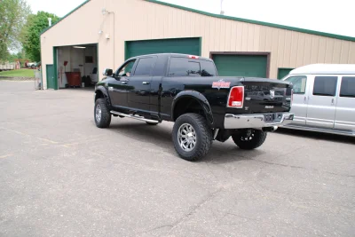 BLACK - 2020 RAM  RAMPAGE - Image 22 of 29