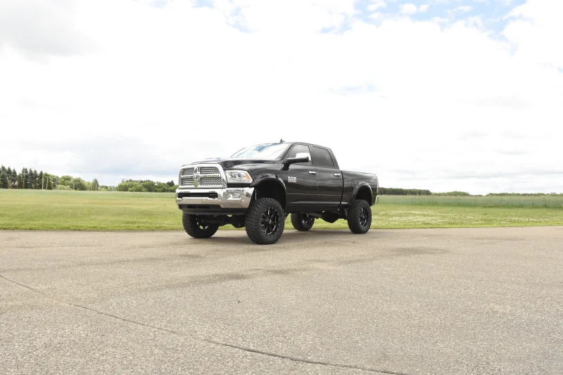 BLACK CRYSTAL 4 by Waldoch Crafts