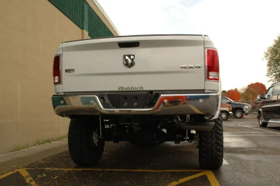 BRIGHT WHITE 2 - 2020 RAM  RAMPAGE - Image 7 of 9