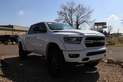 WHITE 1 - 2021 RAM  LIFT - Image 7 of 11