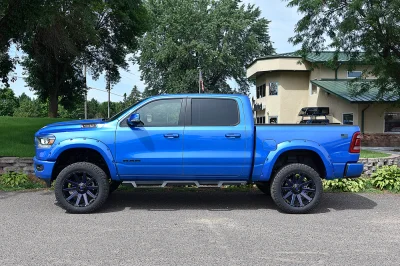 BLUE - 2021 RAM  LIFT - Image 4 of 13