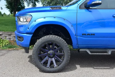 BLUE - 2021 RAM  LIFT - Image 9 of 13