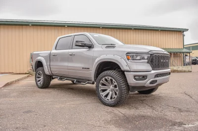 BILLET SILVER METALLIC 1 - 2022 RAM  LIFT - Image 4 of 21