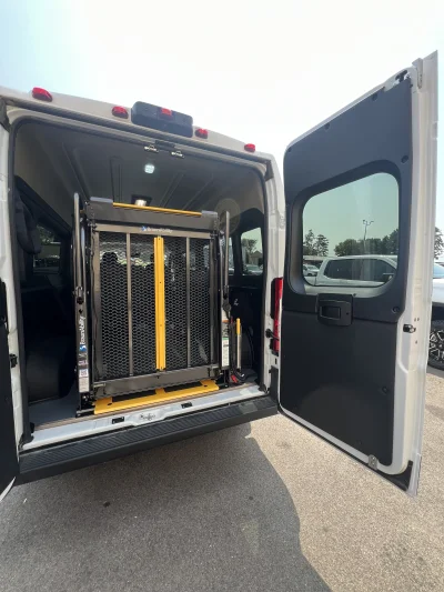 RAM PROMASTER 2500 MOBILITY VAN BUILT BY WALDOCH - 2025 RAM RAM 2500 MOBILITY - Image 10 of 14
